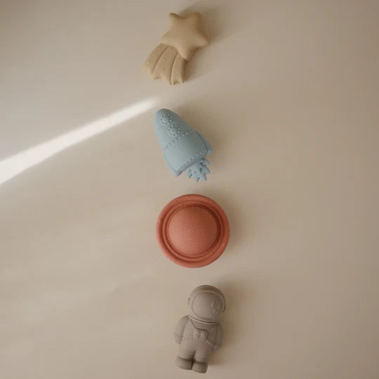 Space Bath Play Set by mushie