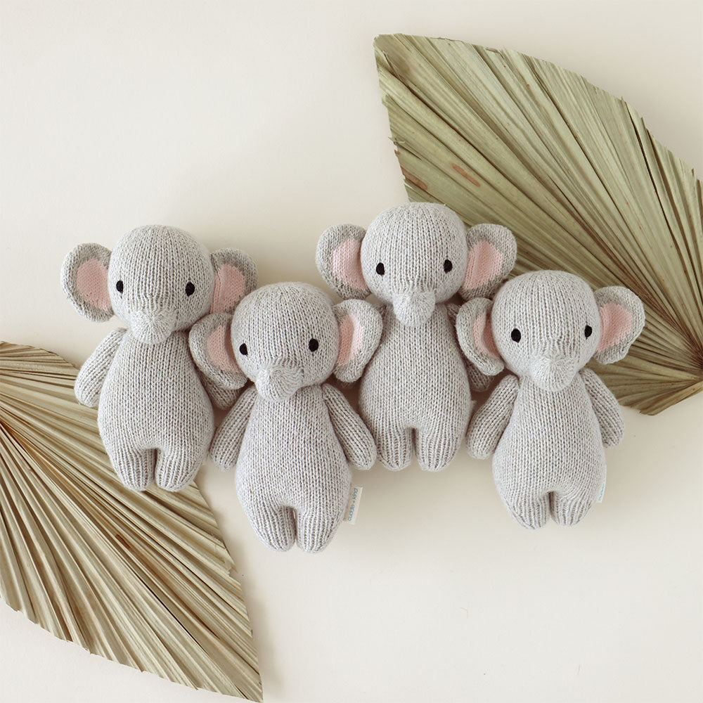 Baby Elephant - cuddle + kind