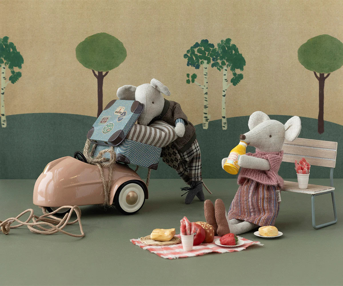 Picnic Set, Mouse, by Maileg