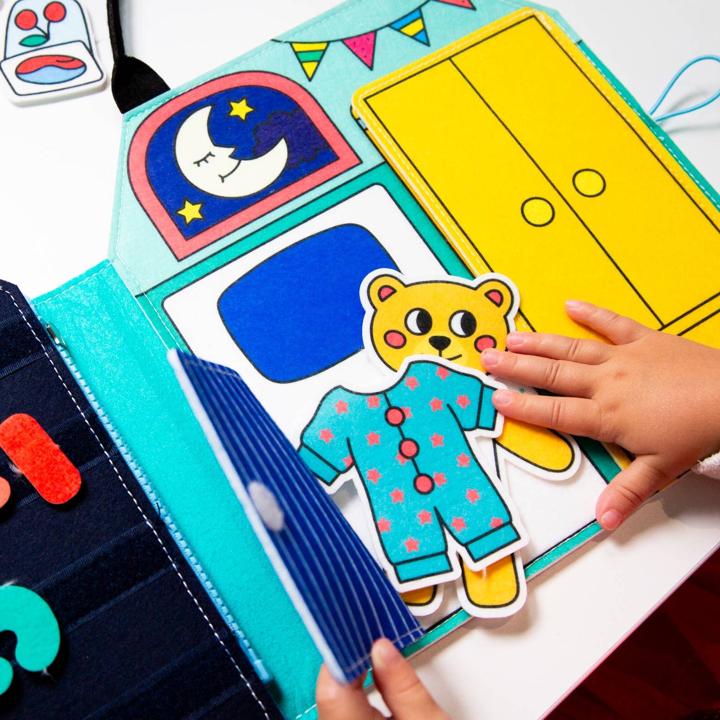 My Day Montessori Play Kit by Omy