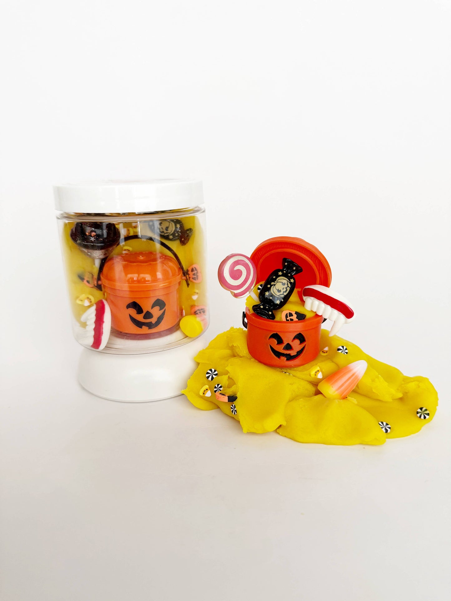 Trick or Treat Mini Dough-to-Go