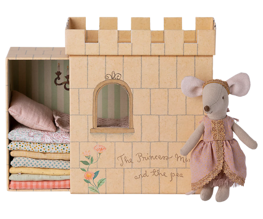 Princess and the Pea Mouse by Maileg