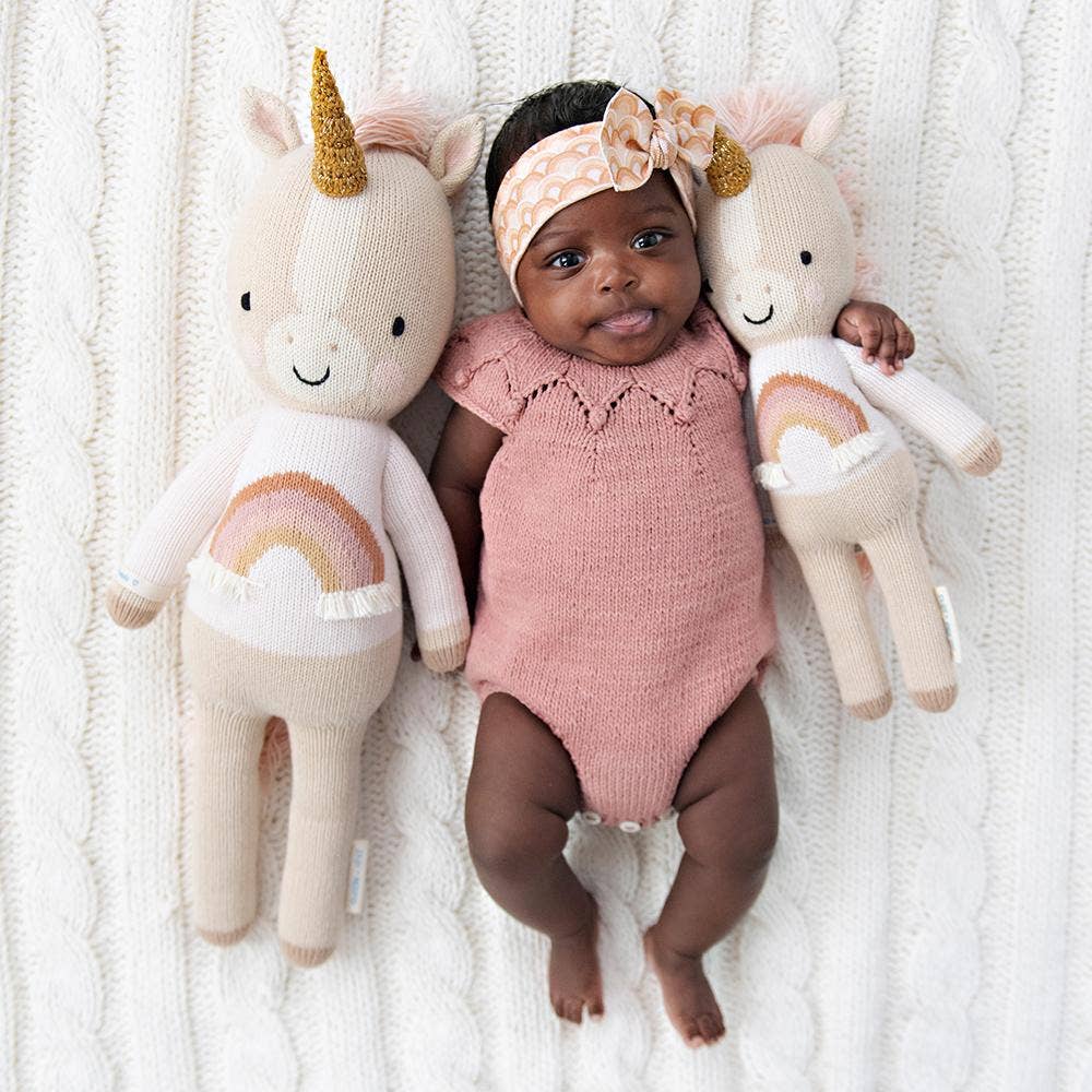 Zara the Unicorn - cuddle + kind