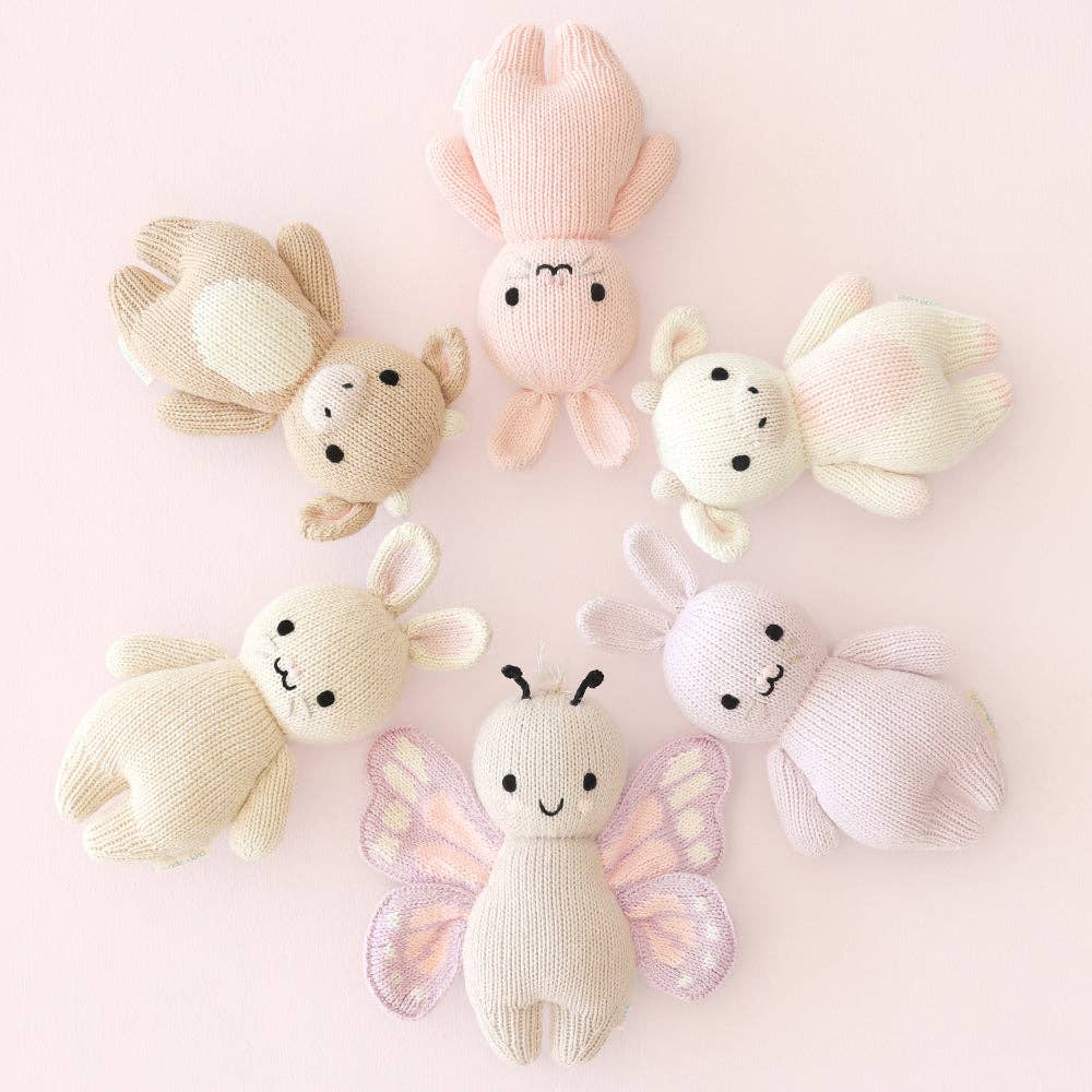 Baby Butterfly - cuddle + kind