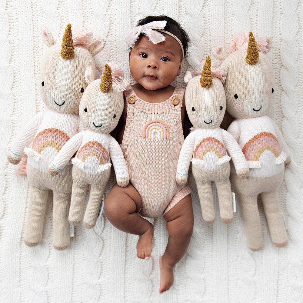 Zara the Unicorn - cuddle + kind