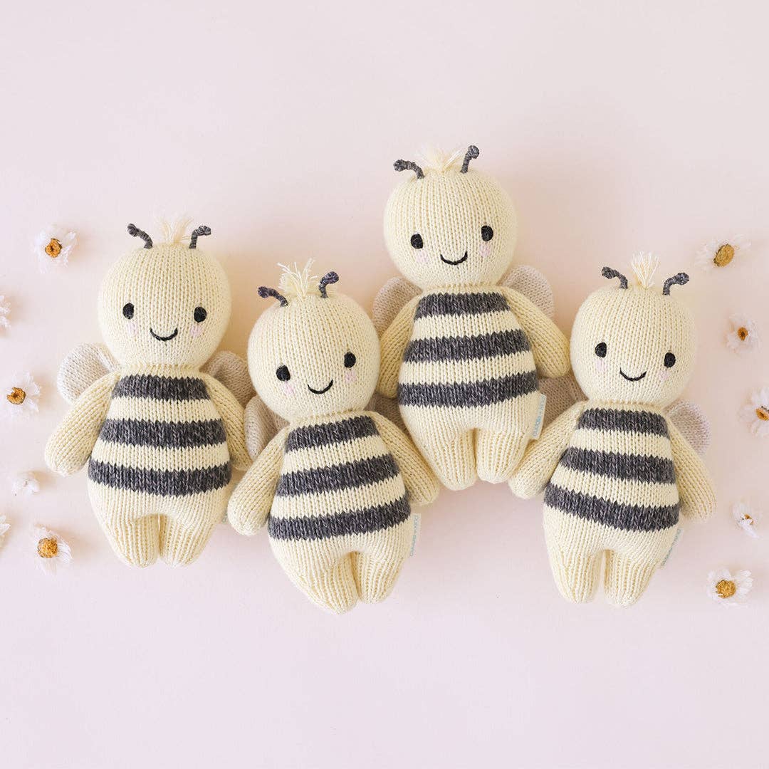 Baby Bee - cuddle + kind
