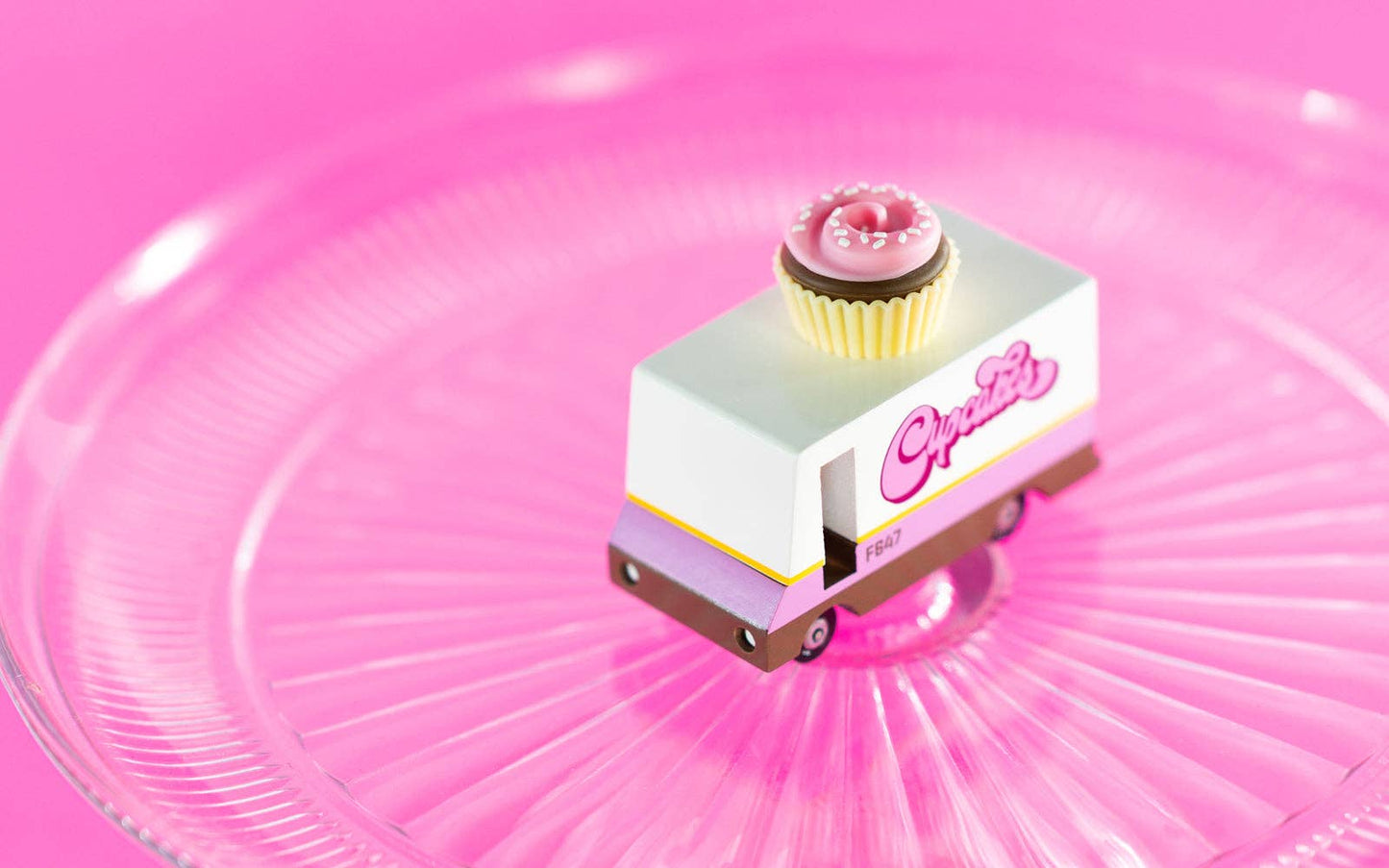 Cupcake Van Candylab Car