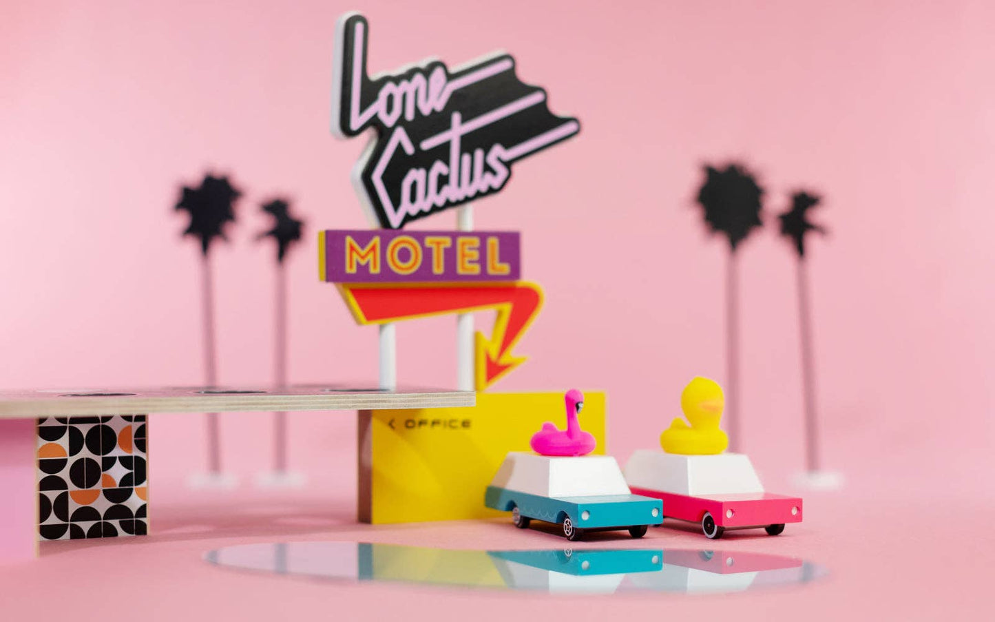 Duckie Wagon Candylab Car