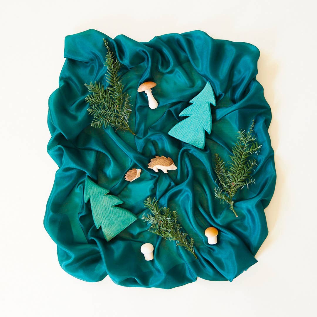 Evergreen Playsilk