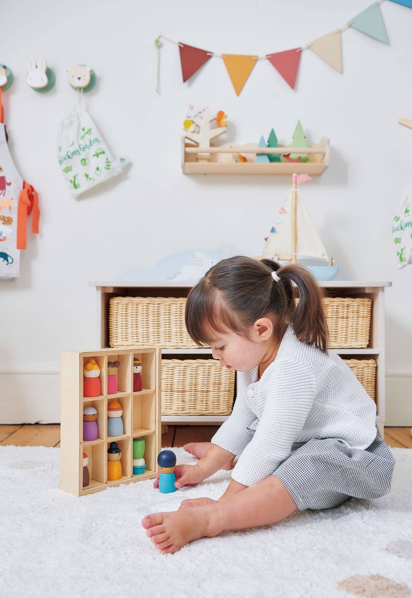 Happy Folk Hotel by Tender Leaf Toys