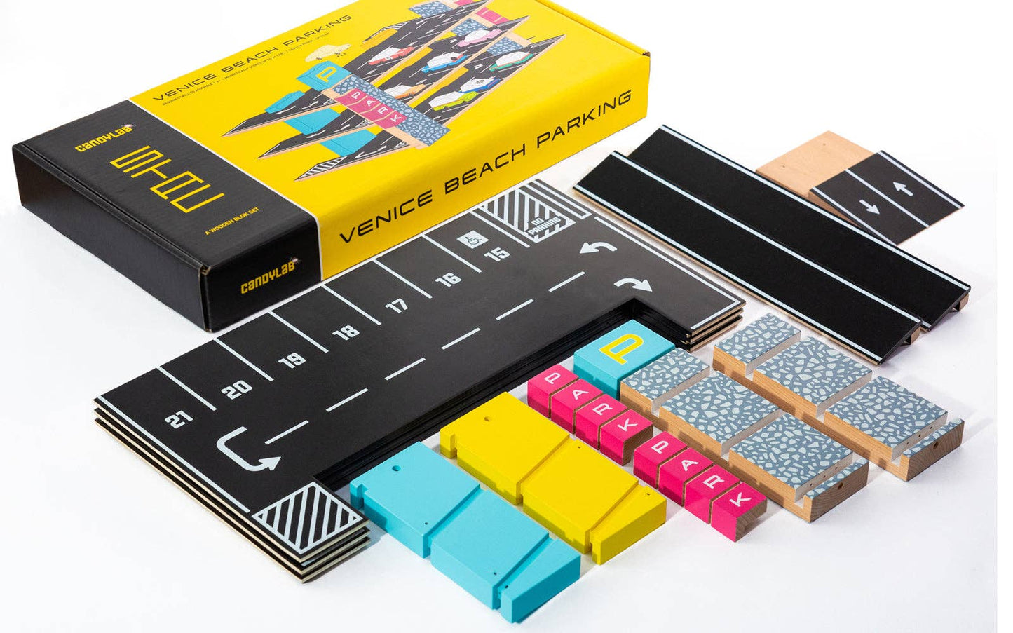 Candylab Magnetic Garage