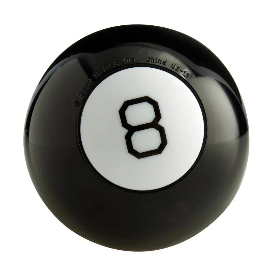 Magic 8 Ball - Retro Fortune Telling Toy