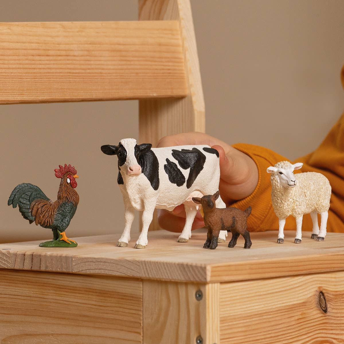 Schleich Farm World Starter Set