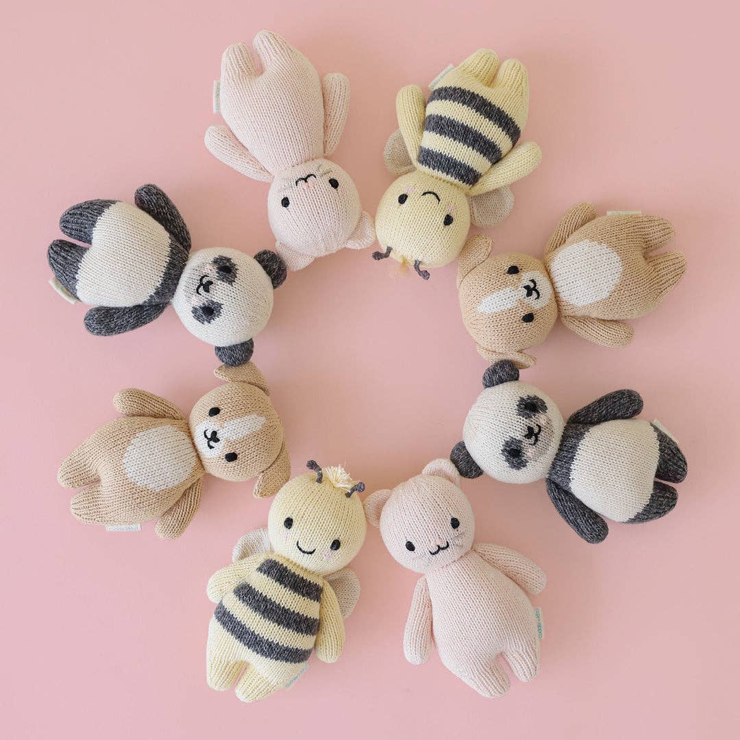 Baby Bee - cuddle + kind