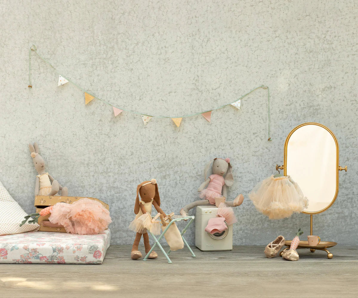 Bunny size 2, Classic - Ballet suit and skirt rose by Maileg