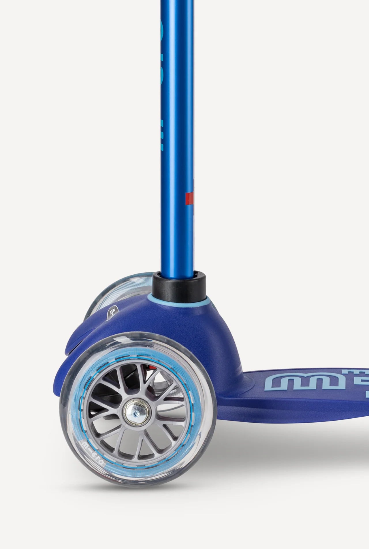 Mini Deluxe Scooter by Micro