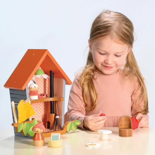 Robin's Nest Box by Tender Leaf Toys