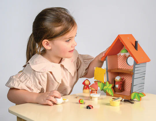 Robin's Nest Box by Tender Leaf Toys