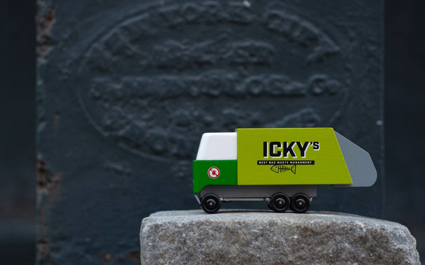 Garbage Truck Large Candylab Car