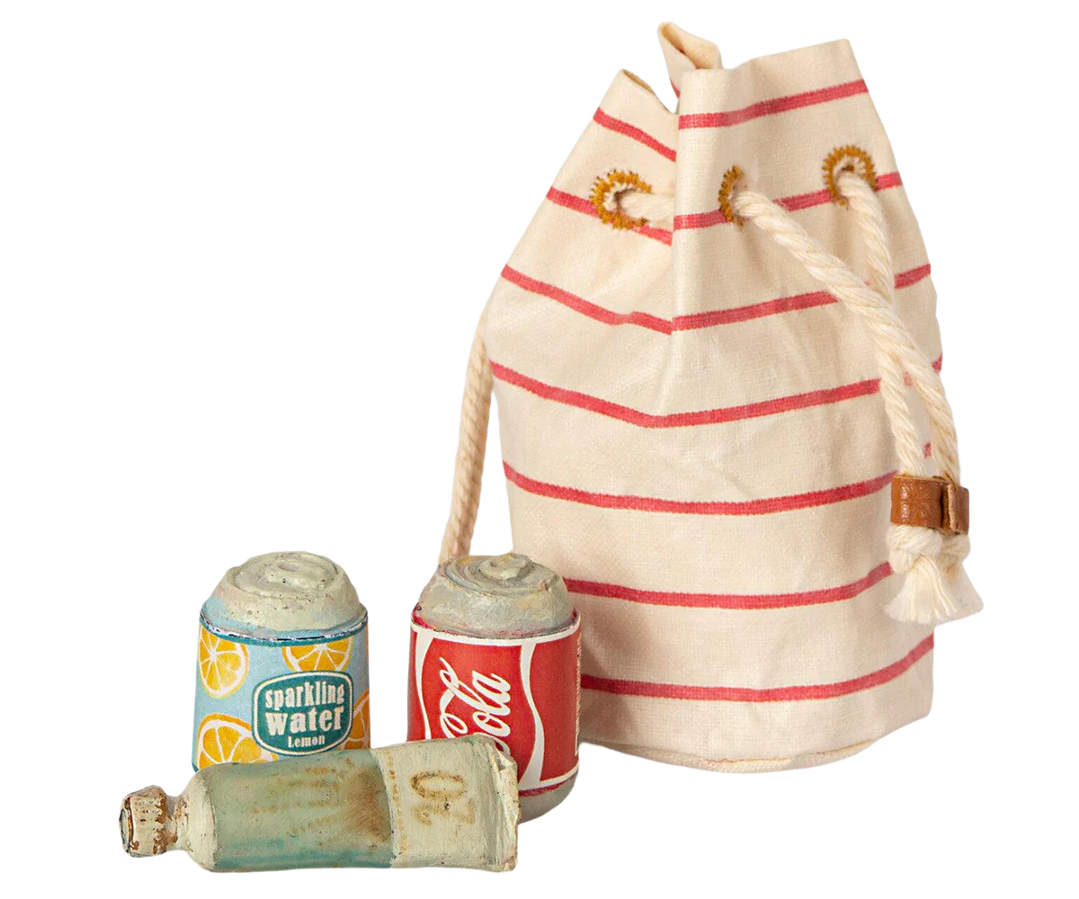 Bag with Beach Essentials by Maileg