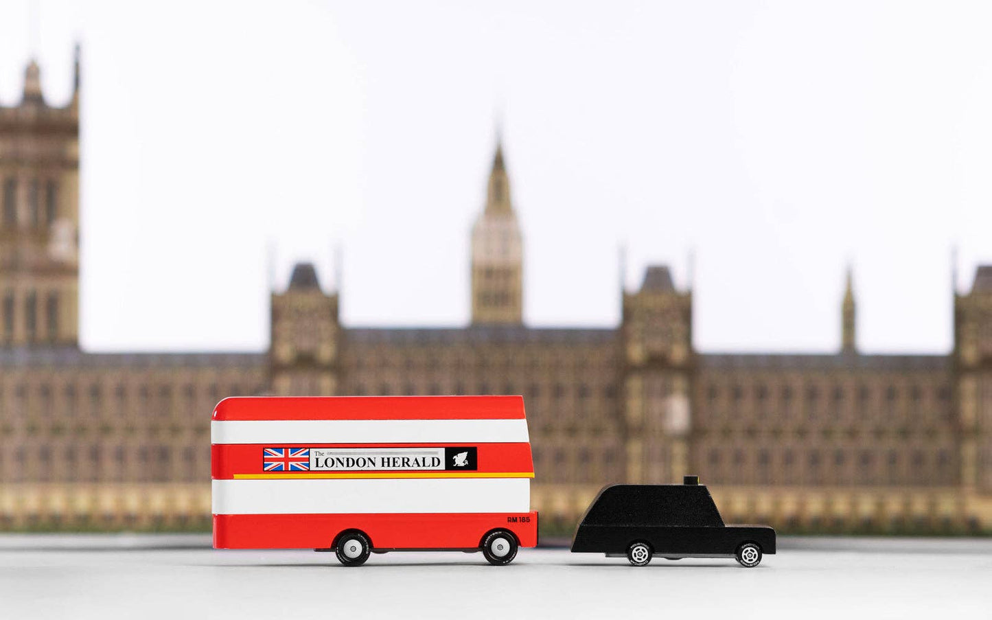 London Bus Large Candylab Car