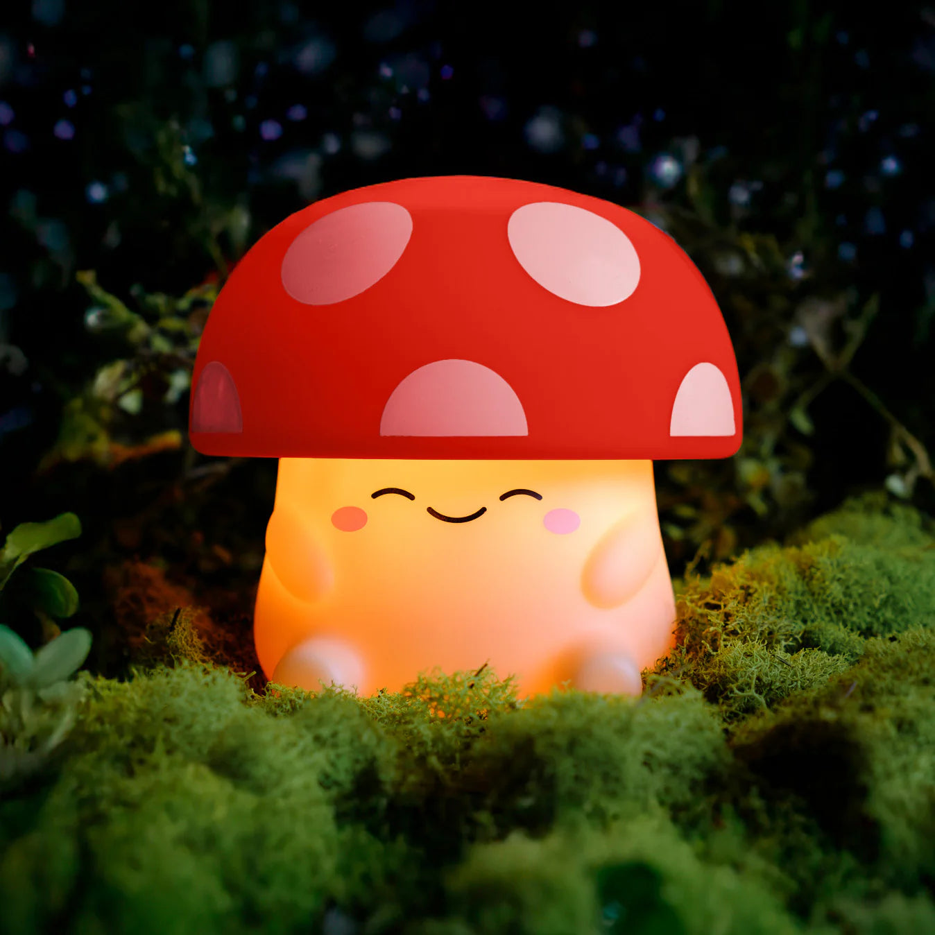 World of Mushi - Red Mushroom Lamp