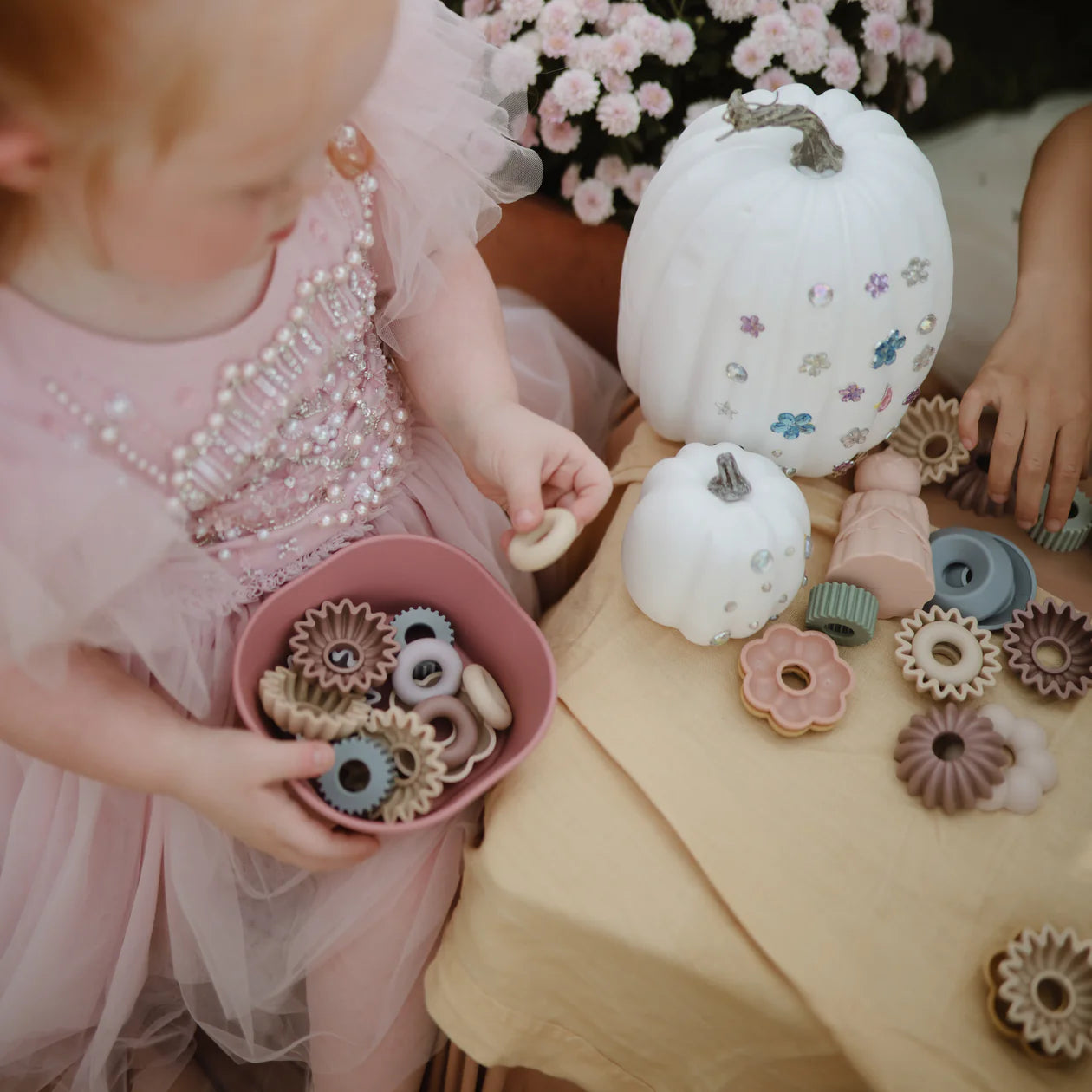 Bead Lacing Toy Set by Mushie