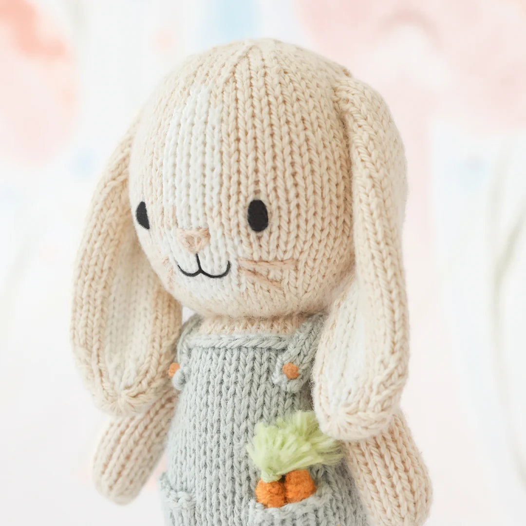 Tiny Henry the Bunny - cuddle + kind