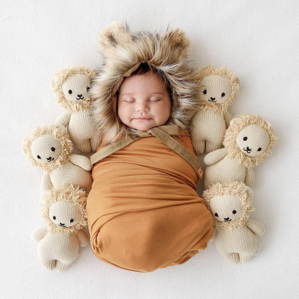 Baby Lion - Cuddle and Kind