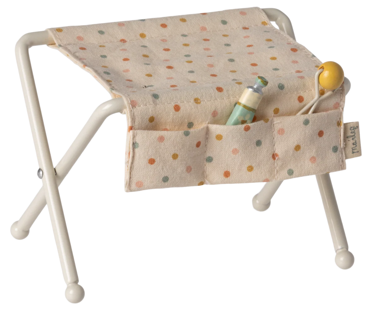 Nursery Table, Baby Mouse, Off White