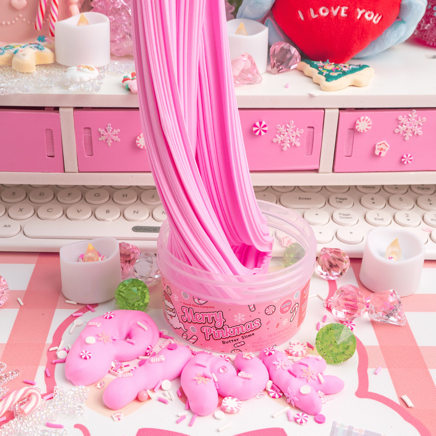 Merry Pinkmas Butter Signature Dome™ Slimes