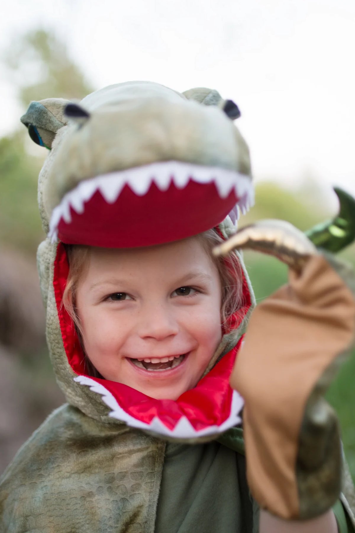 Grandasaurus T-Rex Cape With Claws