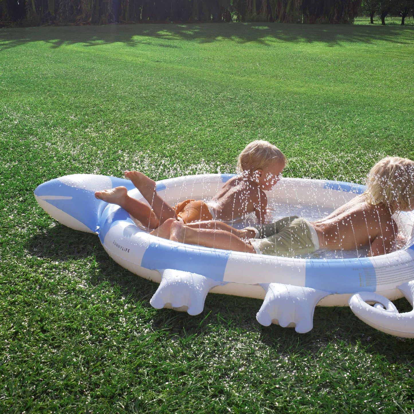 Kids Sprinkler Mat Into the Wild Blue