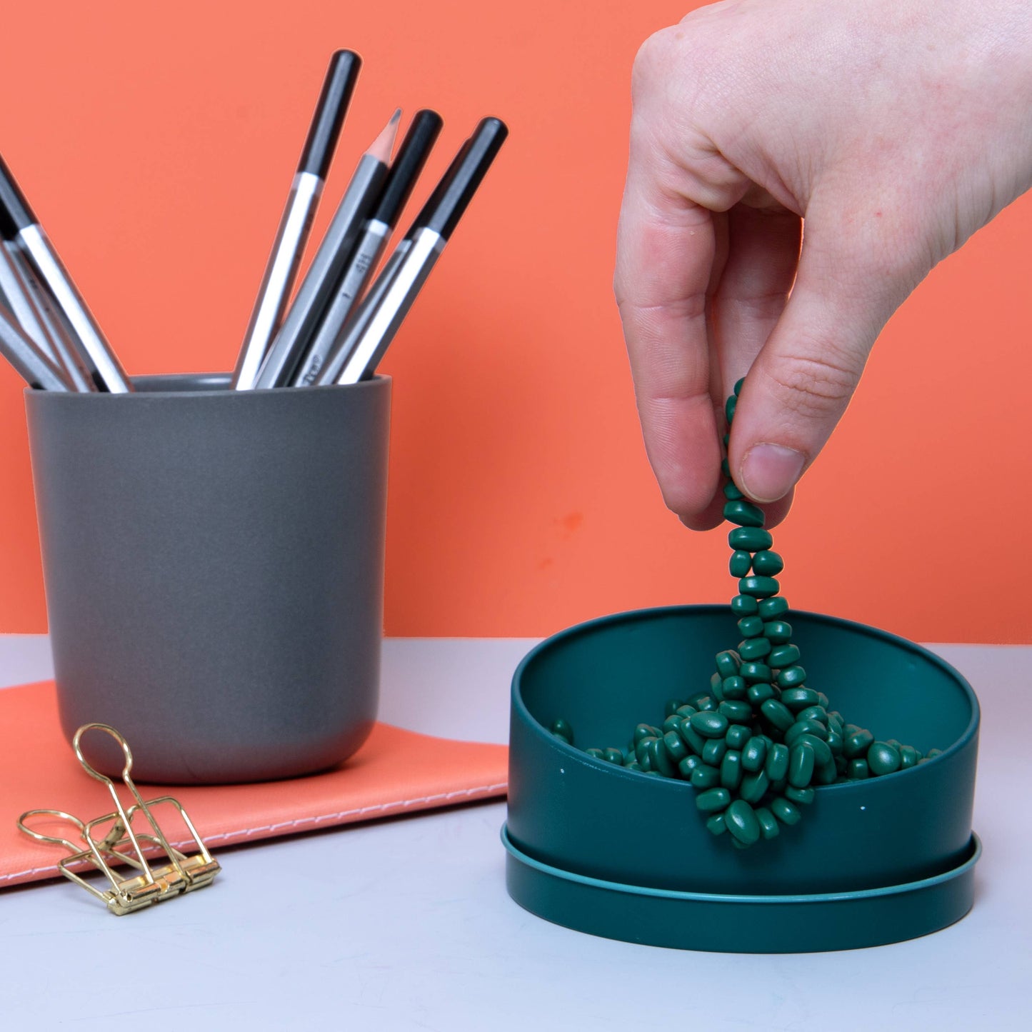 Speks Matte Crags Magnetic Putty
