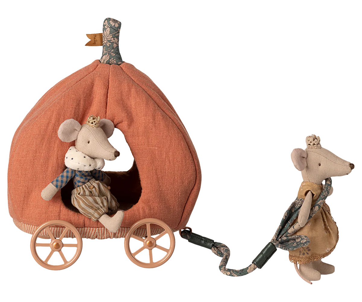 Pumpkin Carriage, Mouse, by Maileg