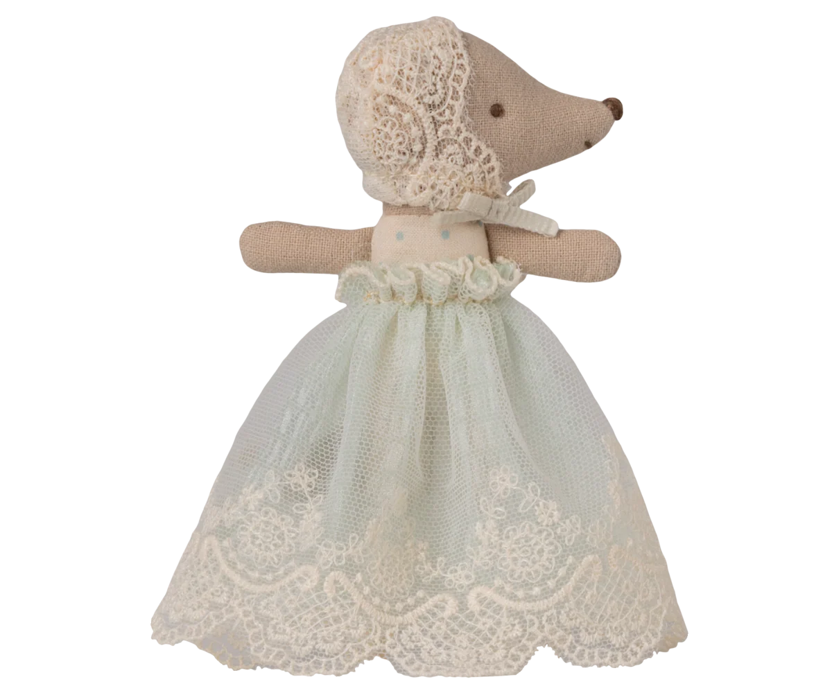 Baby Mouse in Gown, Mint
