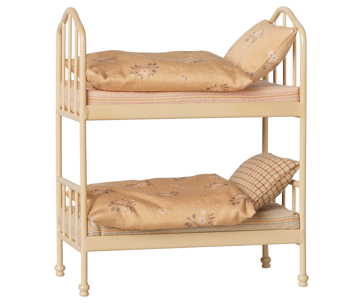 Mouse Bunk Bed, Wheat