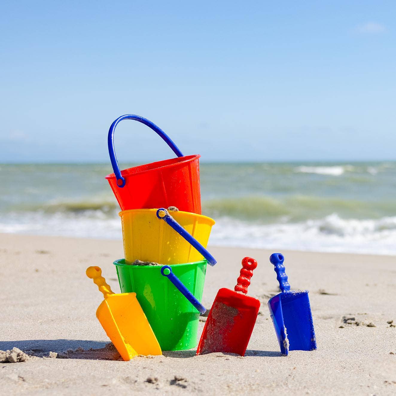 Large Scoop for Sand – Sturdy Kids' Digging Tool