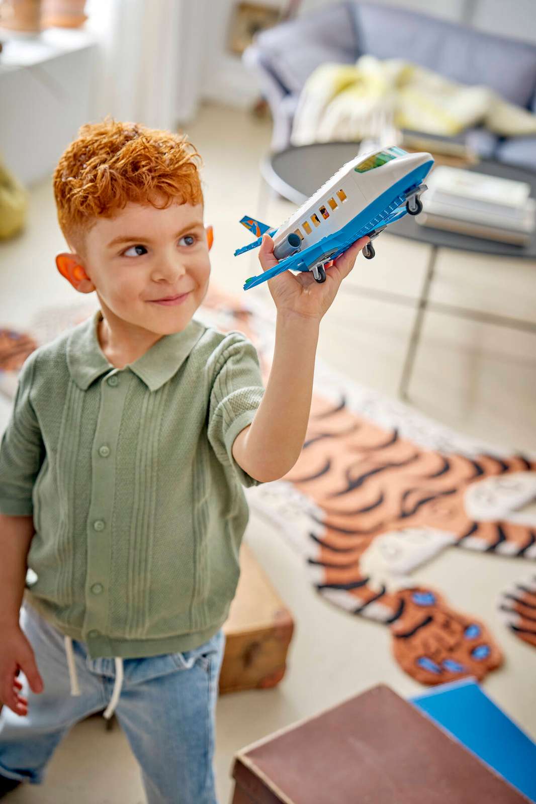 LEGO City Passenger Jet