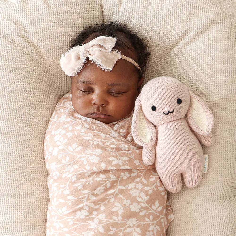 Baby Bunny, Rose