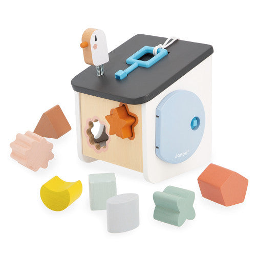 Bird House Shaper Sorter by Janod